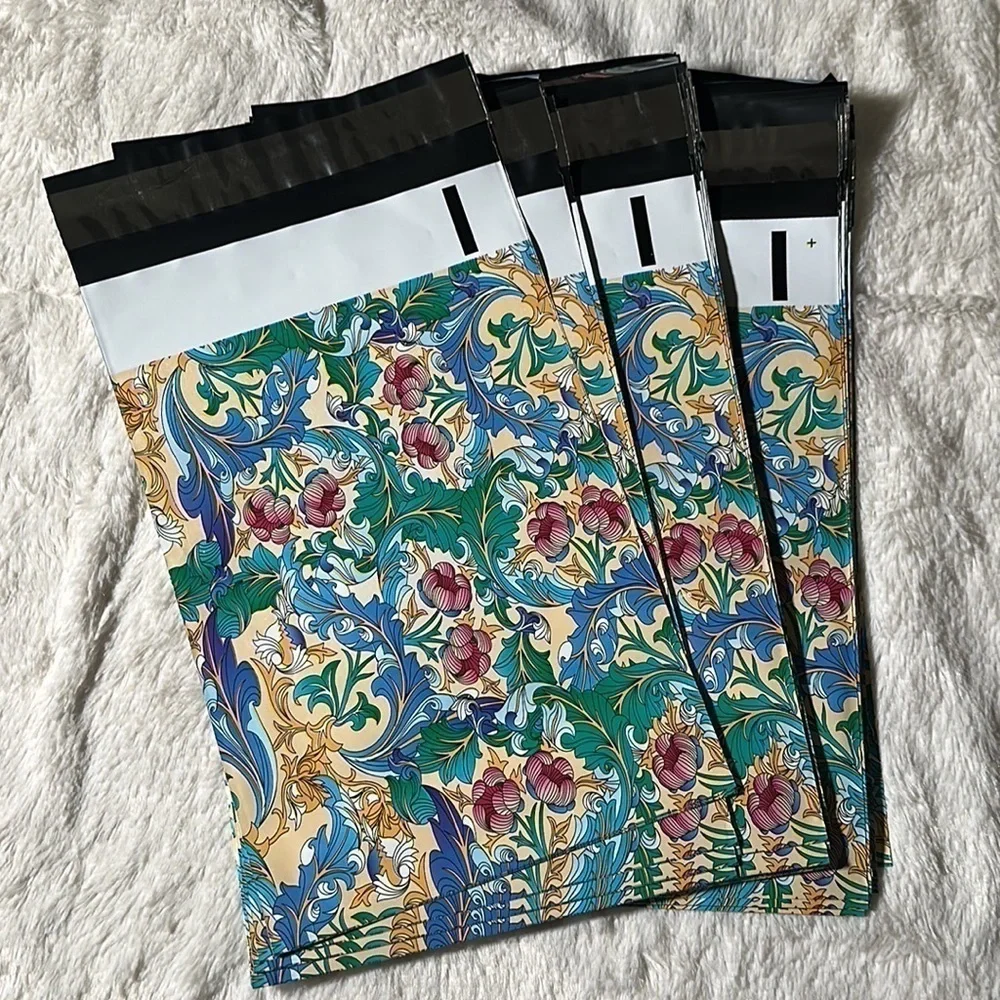 6” x 9” Poly Mailers Floral Paisley print poly mailers- 40 self sealing mailers
